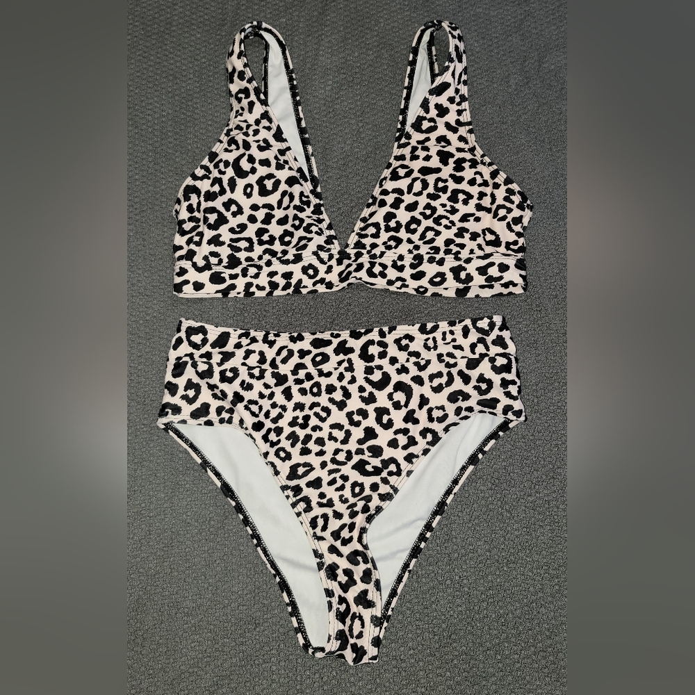 Leopard print bikini